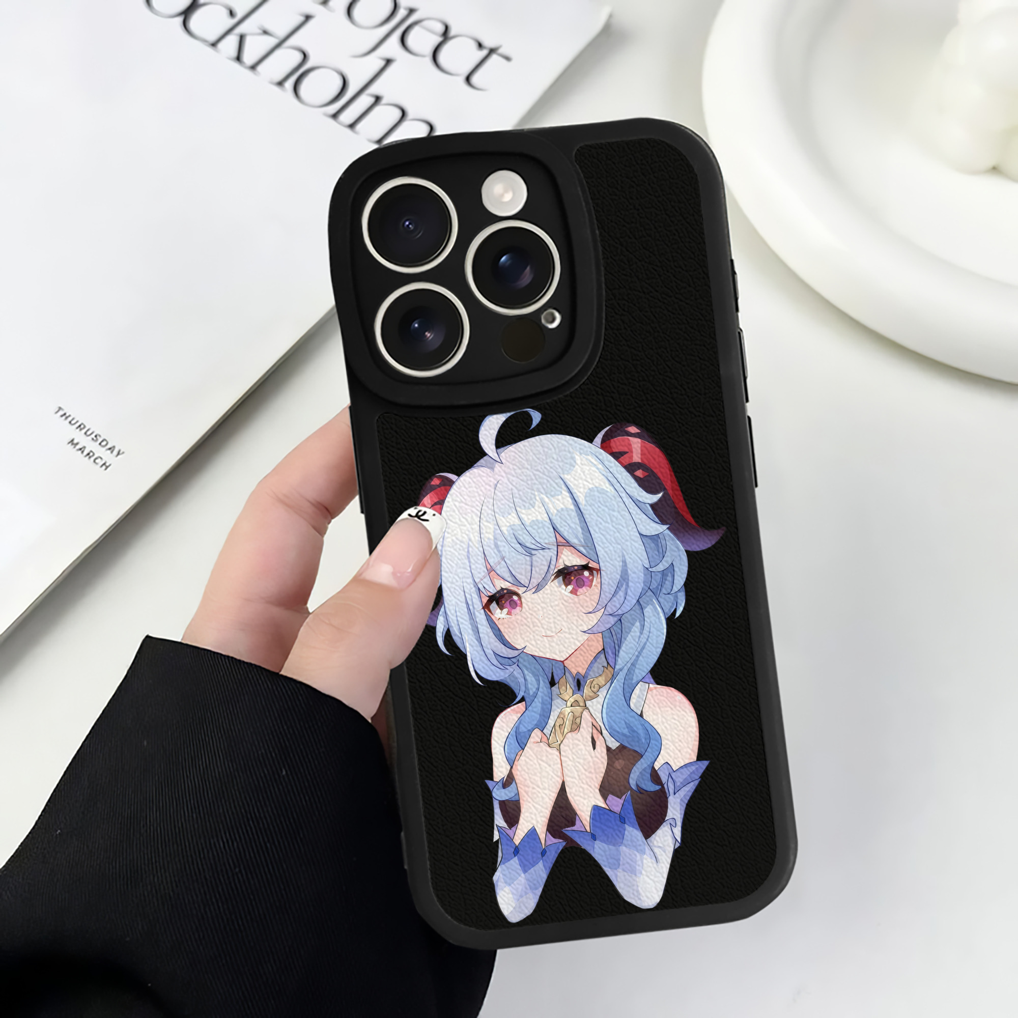 げんし神 甘雨 かんう genshin Ganyu 【iPhone 16シリーズ対応】シリコンスマホケース（レザー調） 材質：シリコン